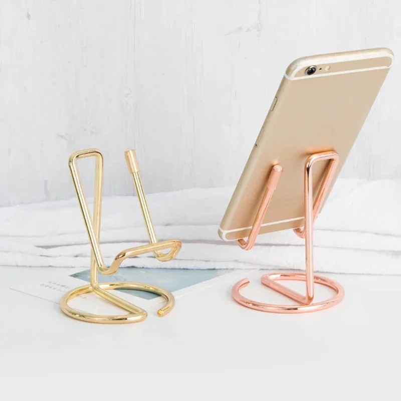 สำนักงานชั้นวางเหล็กโทรศัพท์มื - Tablet Reading Accessories บทวิจารณ์และราคา